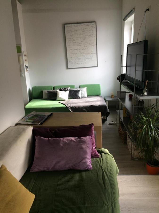 شقة Luminoso Loft En La Ciudad Vieja آكورونيا المظهر الخارجي الصورة