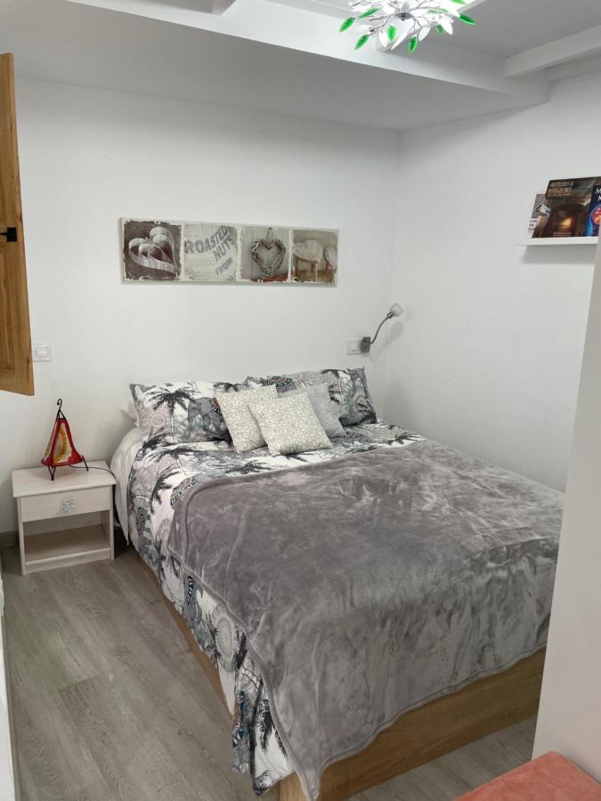 شقة Luminoso Loft En La Ciudad Vieja آكورونيا المظهر الخارجي الصورة